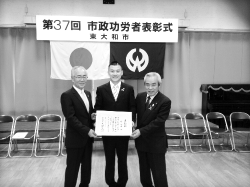 ���С���ձ���������ӻ�ν�:��ֻ�Ǻ����˵���Ӱ