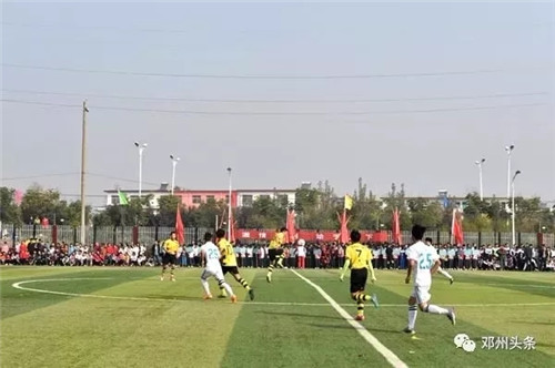 一高中足球队 VS 二高中足球队