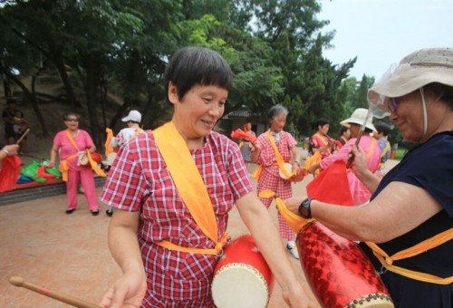 ḻĻ