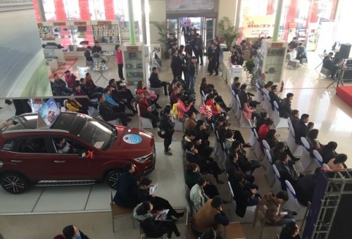 һγA0SUV X40